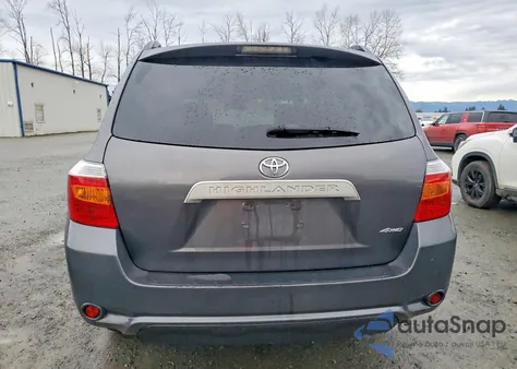 2010 Toyota Highlander z USA, uszkodzony, nr VIN 5TDBK3EH1AS006634